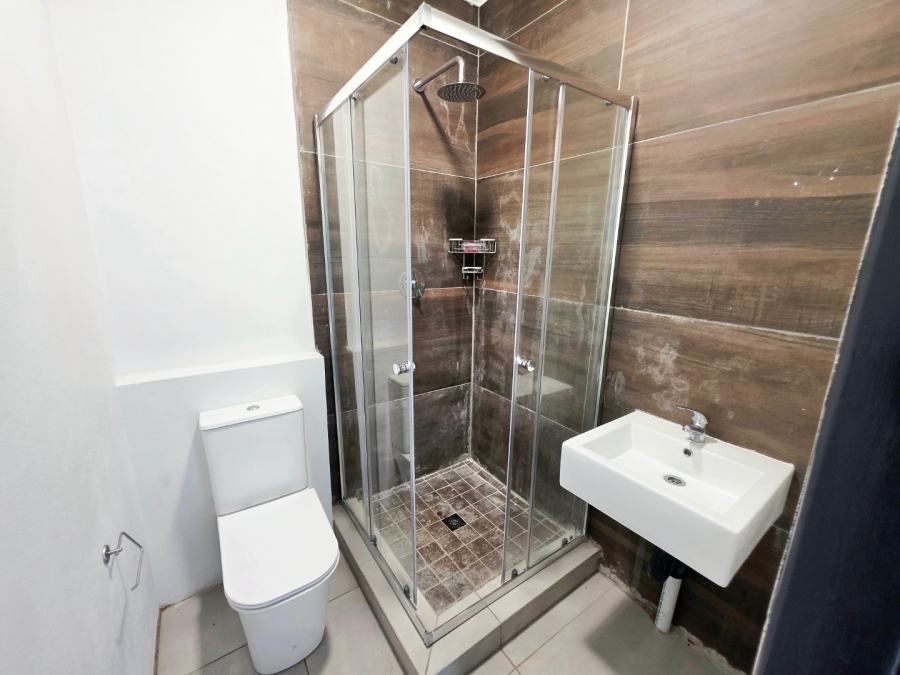 4 Bedroom Property for Sale in Noordhoek Free State